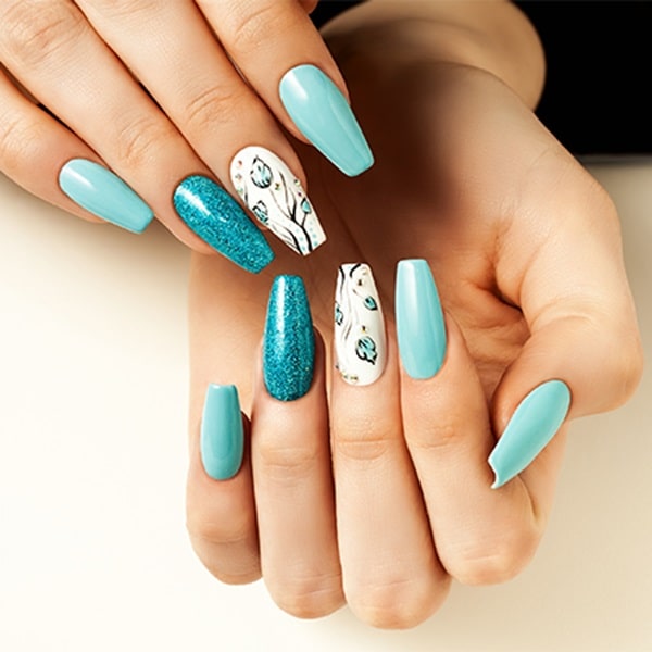 Artificial Nails: Should you get artificial nails, and what to keep in mind?